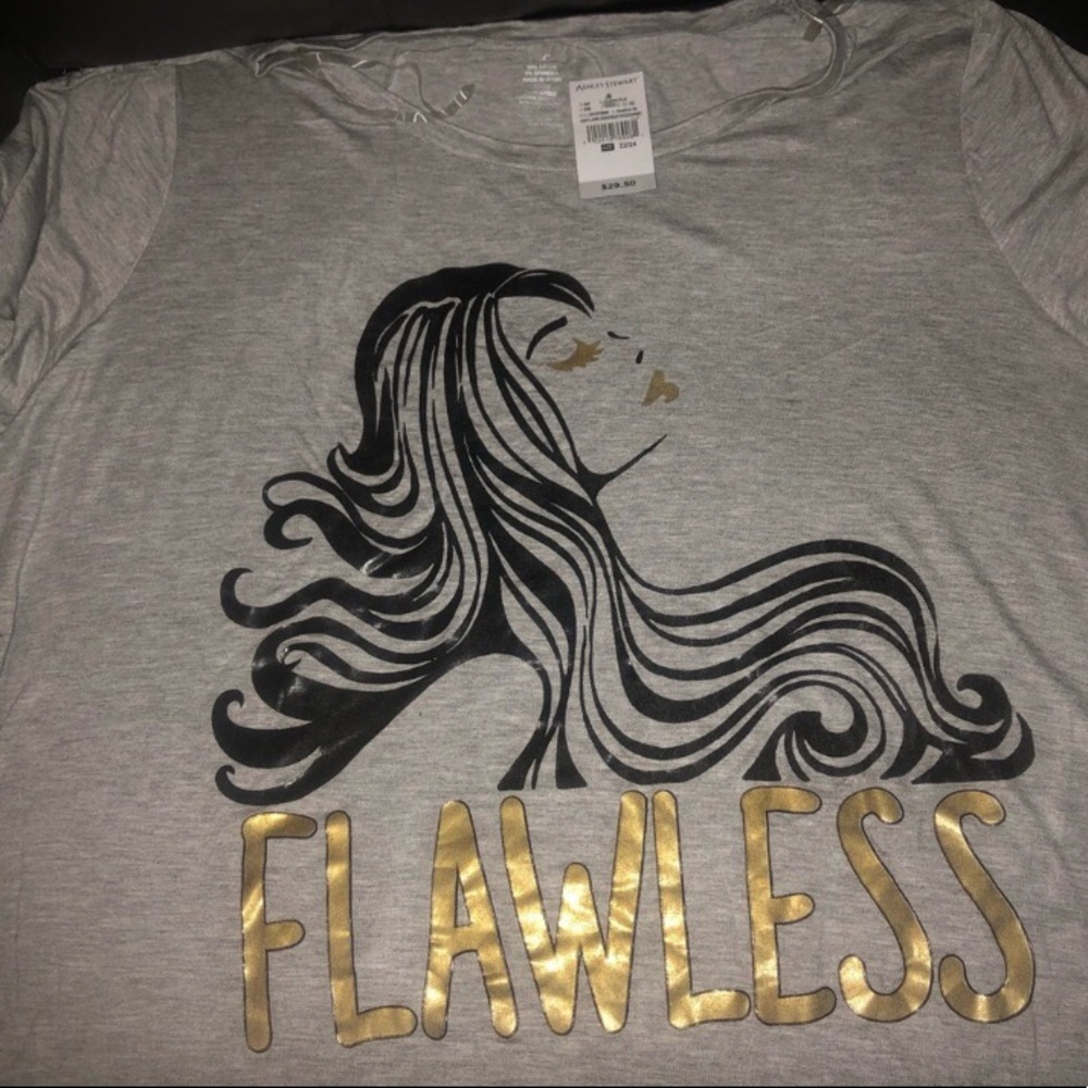 ASHLEY STEWART GRAPHIC TOP - Picture 2 of 6